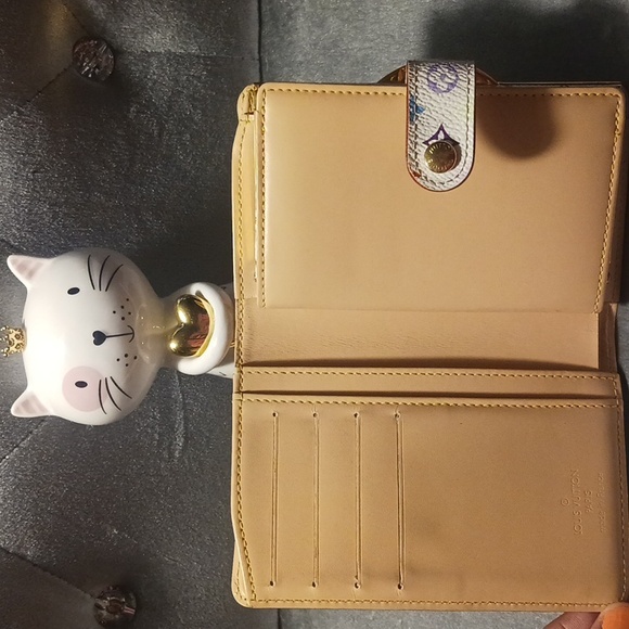 Authentic Louis Vuitton Multi Color Murakami Kiss Clasp Wallet, Dustbag & Box - Picture 16 of 17
